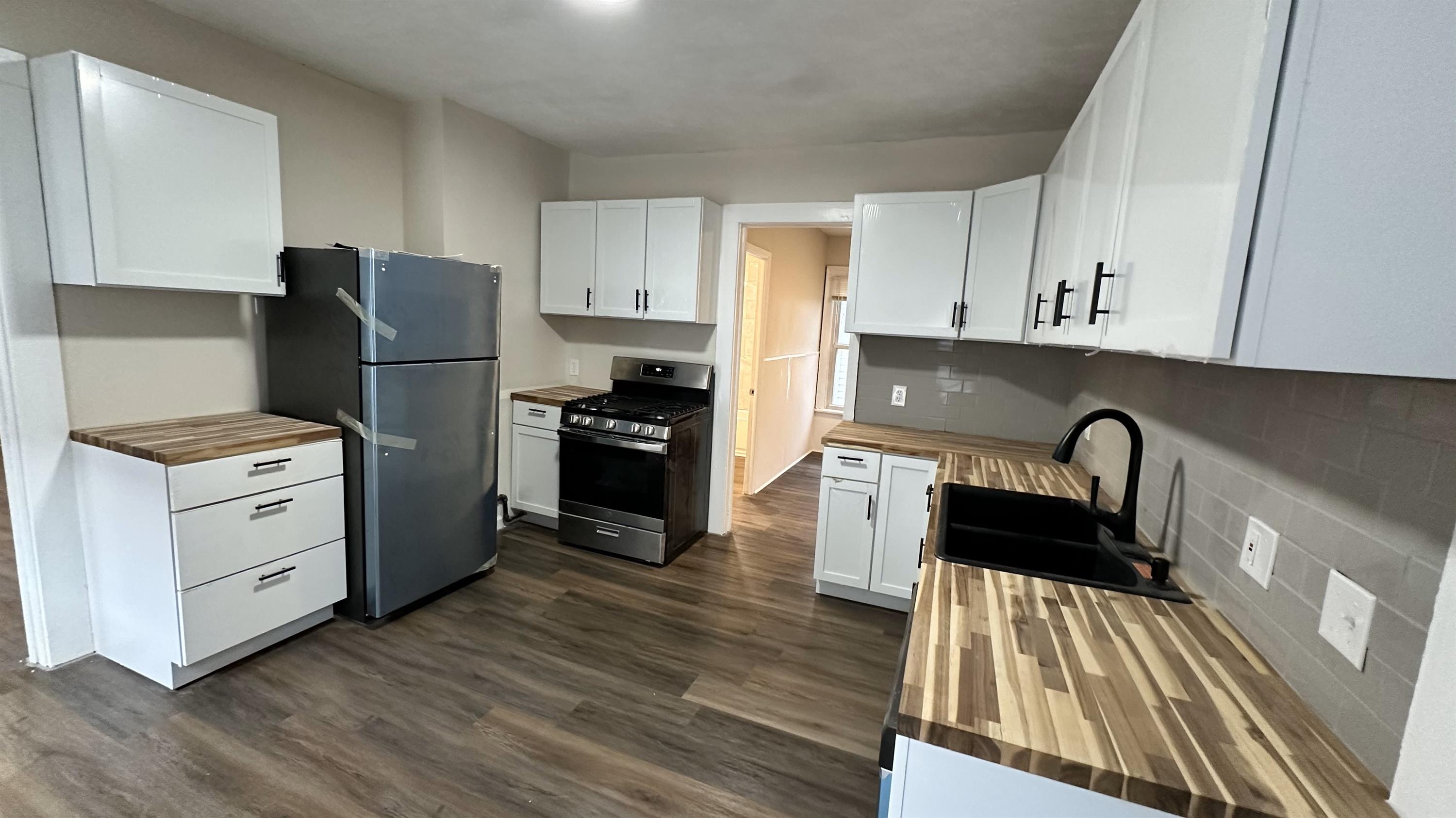 309 Tompkins Street - 2