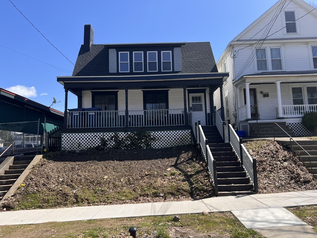 305 Tompkins Street - 1